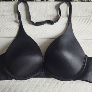 Victoria Secret Plunge Bra